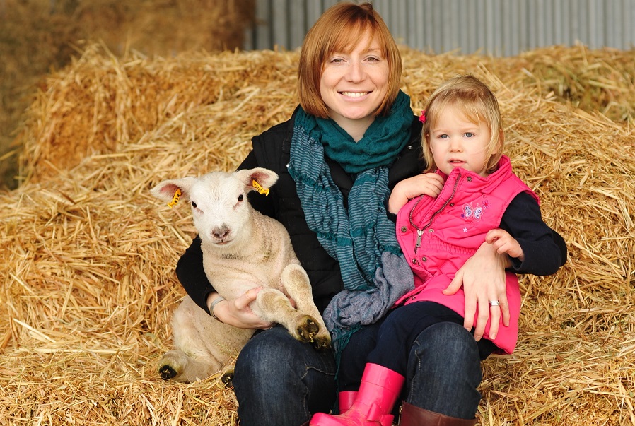 Kate & Maggie McLachlan with Texel lamb